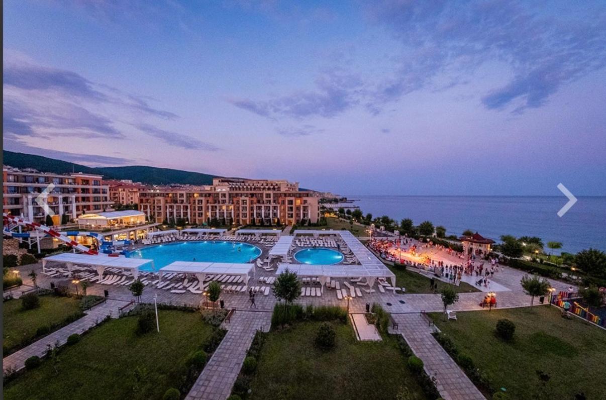Private Apartment 49 In Prestige Fort Beach Hotel Sveti Vlas Exterior foto